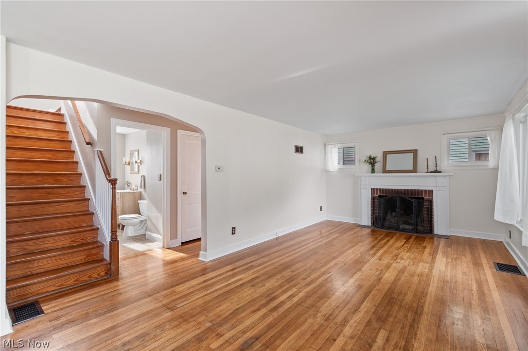 803 Belmont Wooster OH 44691