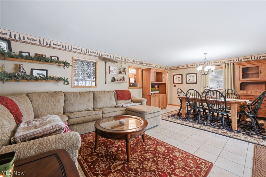 139 Fox Street Hubbard OH 44425