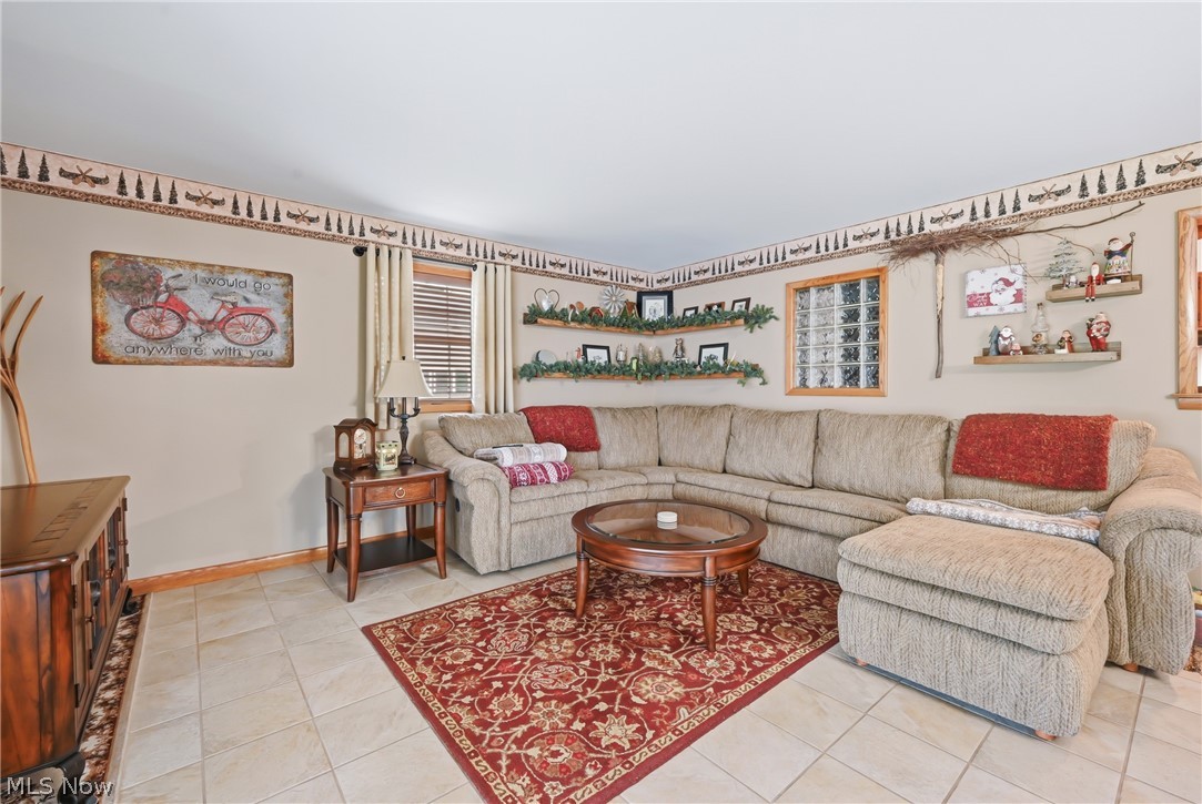 139 Fox Street Hubbard OH 44425