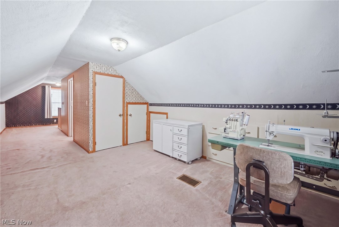 139 Fox Street Hubbard OH 44425