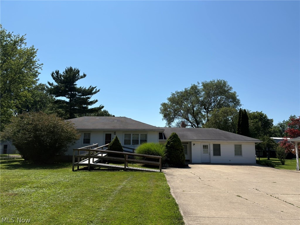 2140 Claus Road Vermilion OH 44089