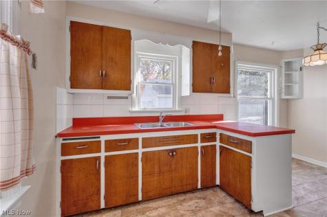 795 S Hawkins Avenue Akron OH 44320