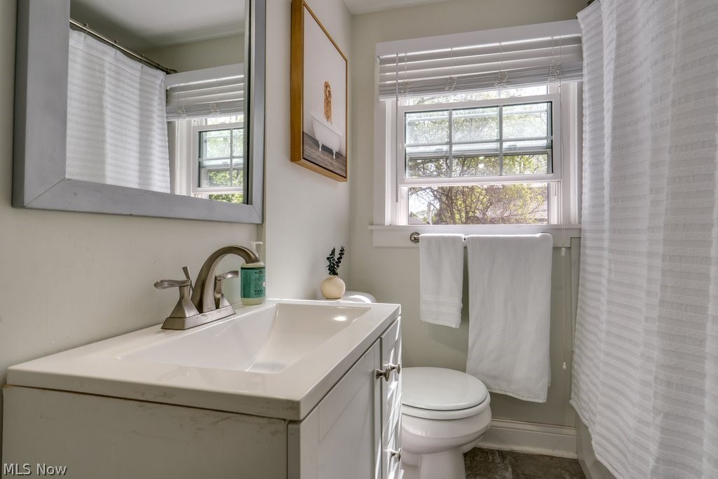 375 Roslyn Avenue Akron OH 44320