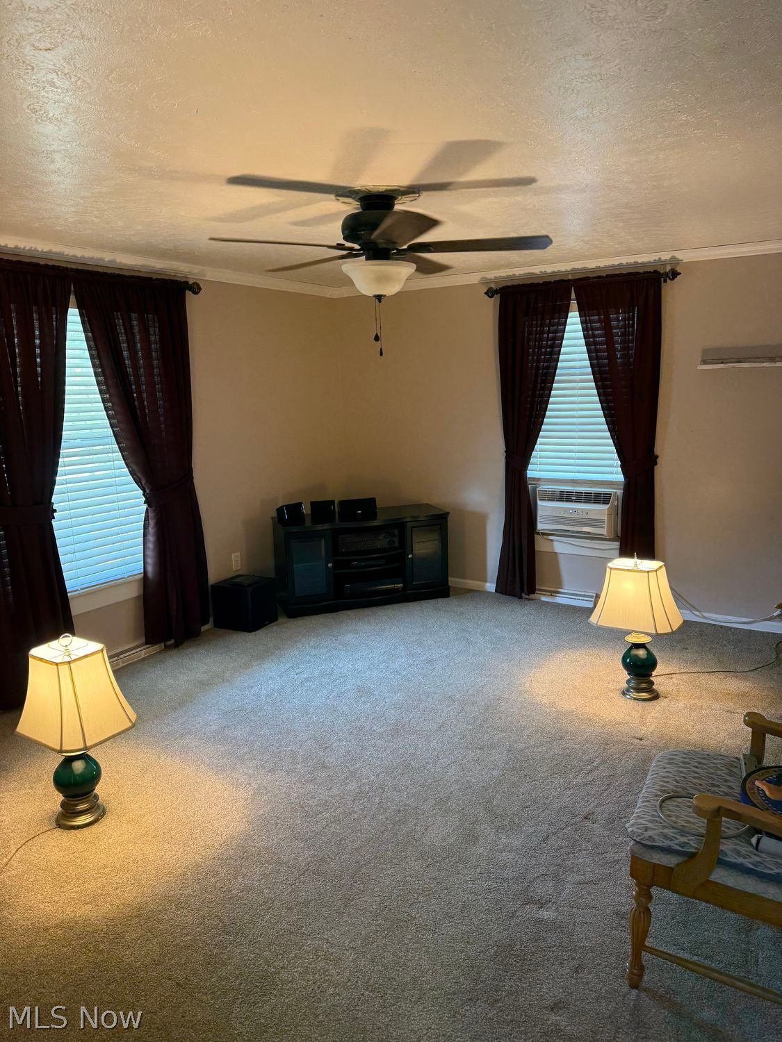 57 Park Avenue Struthers OH 44471