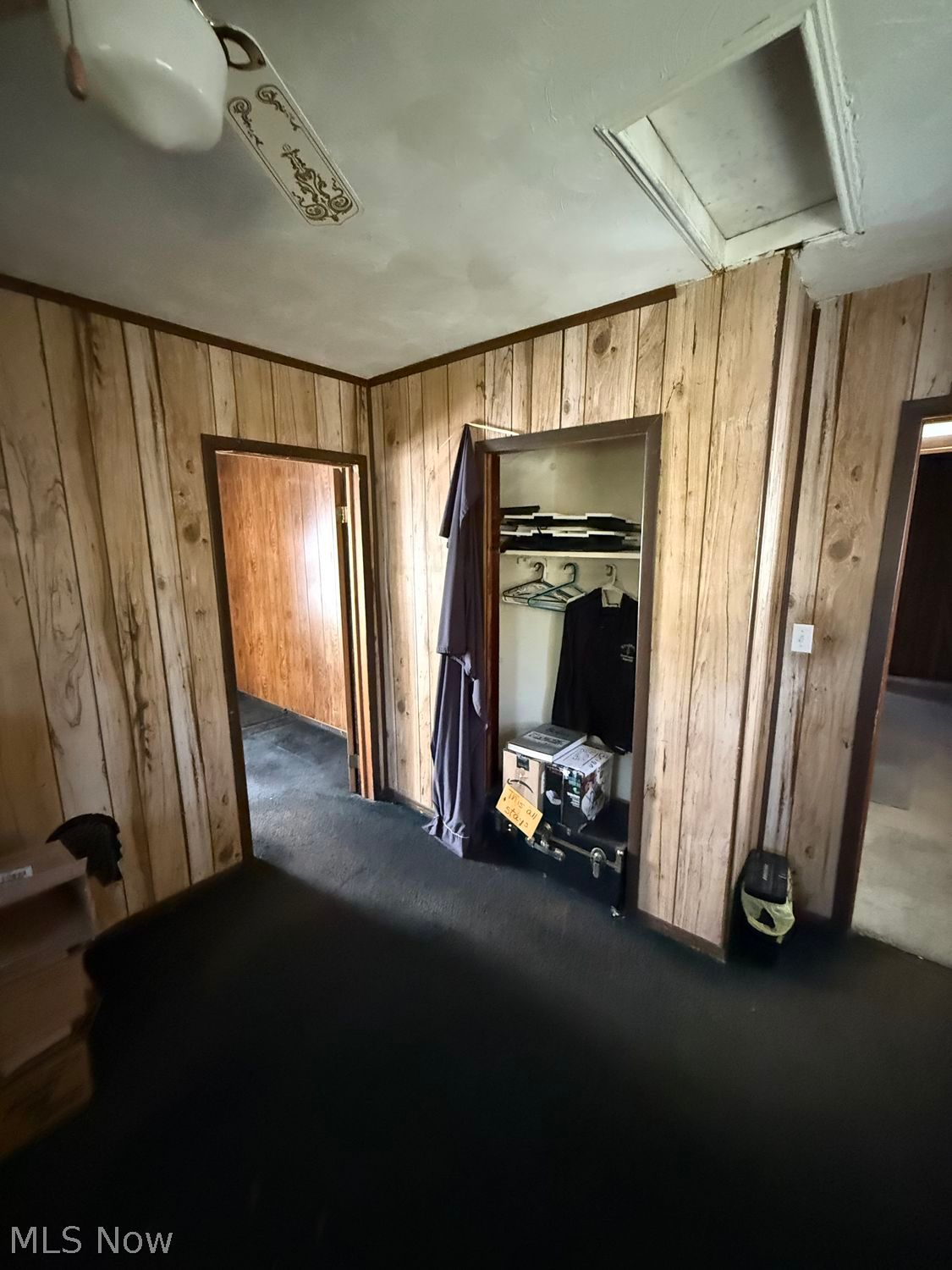 57 Park Avenue Struthers OH 44471