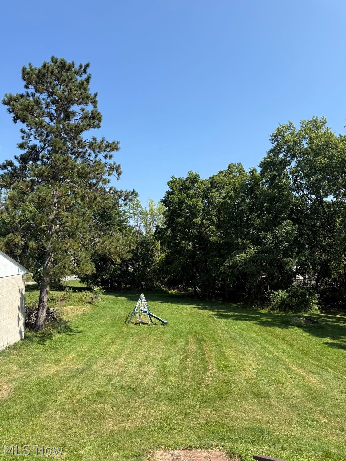 57 Park Avenue Struthers OH 44471