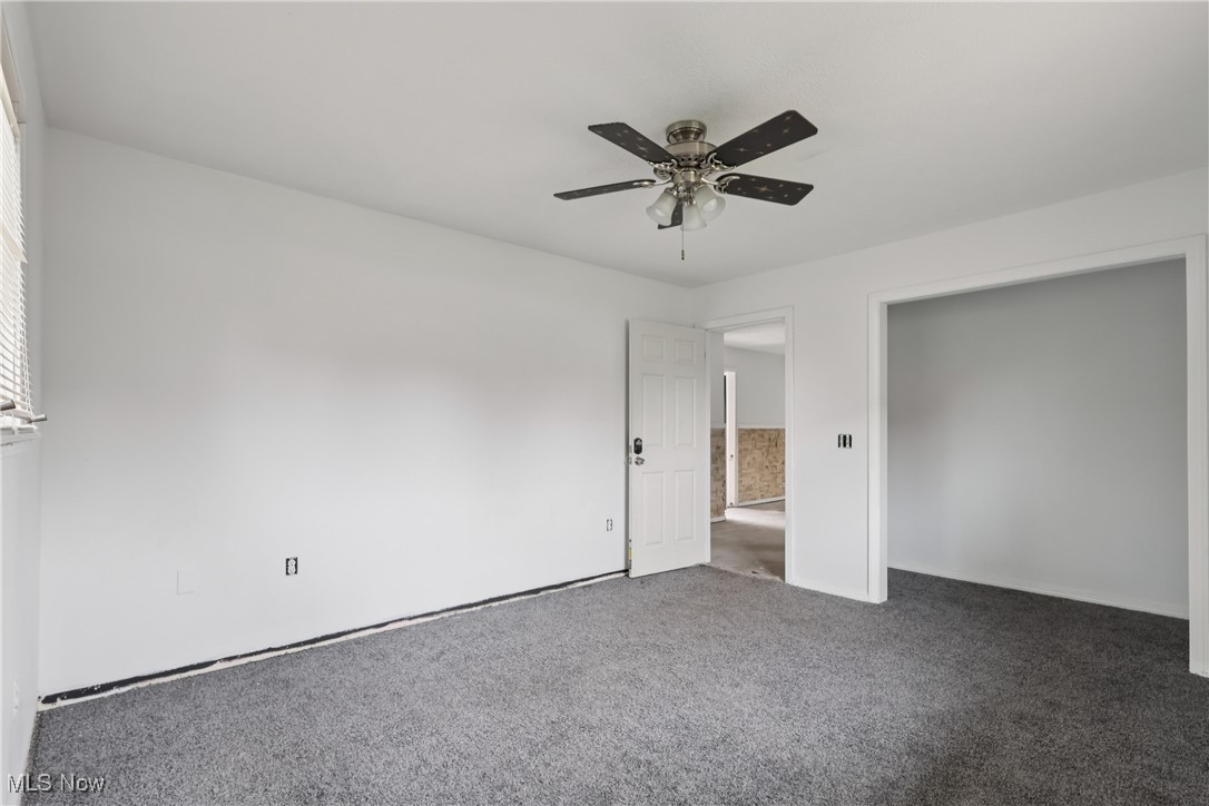 492 E Hopocan Avenue Barberton OH 44203