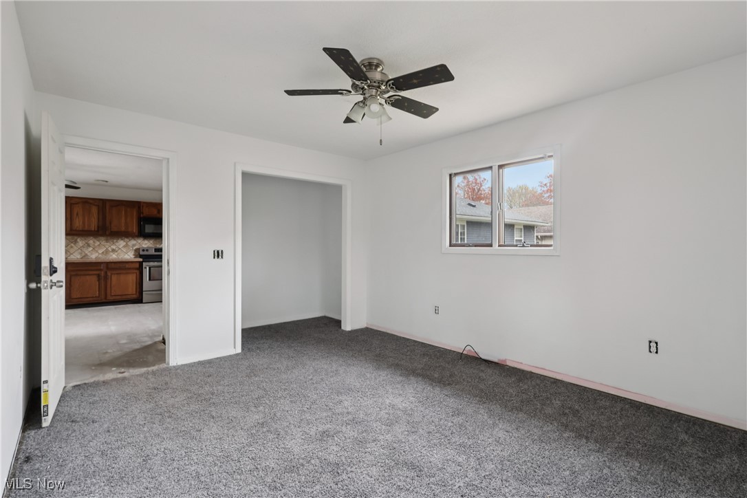 492 E Hopocan Avenue Barberton OH 44203