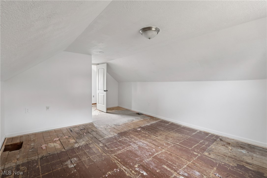 492 E Hopocan Avenue Barberton OH 44203