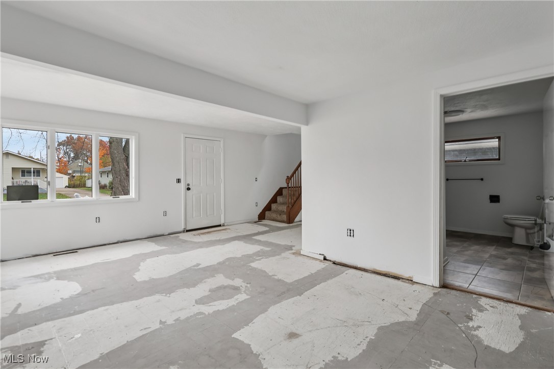 492 E Hopocan Avenue Barberton OH 44203