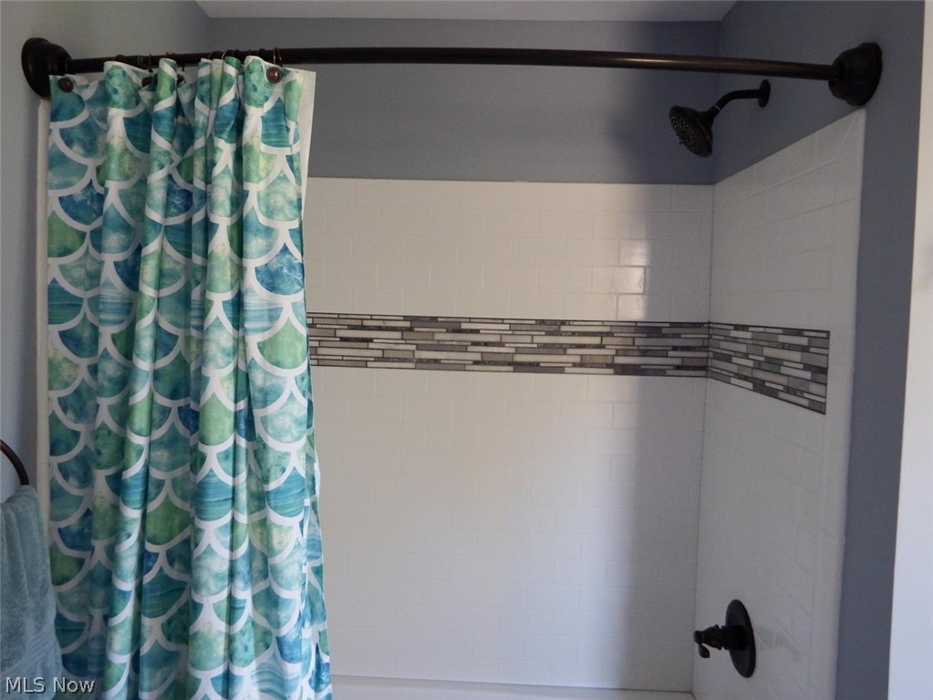 122 Short Street Roseville OH 43777