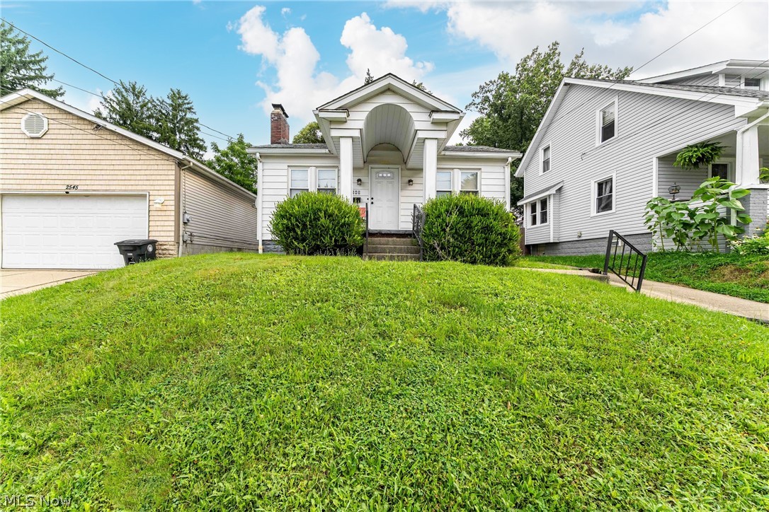 2549 Ogden Avenue Akron OH 44312