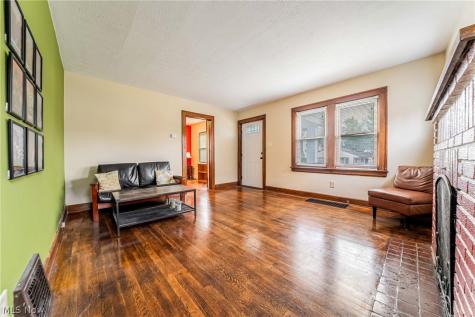 2549 Ogden Avenue Akron OH 44312
