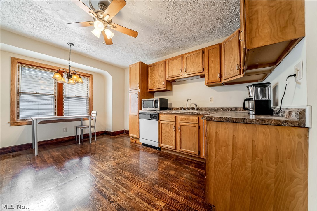 2549 Ogden Avenue Akron OH 44312