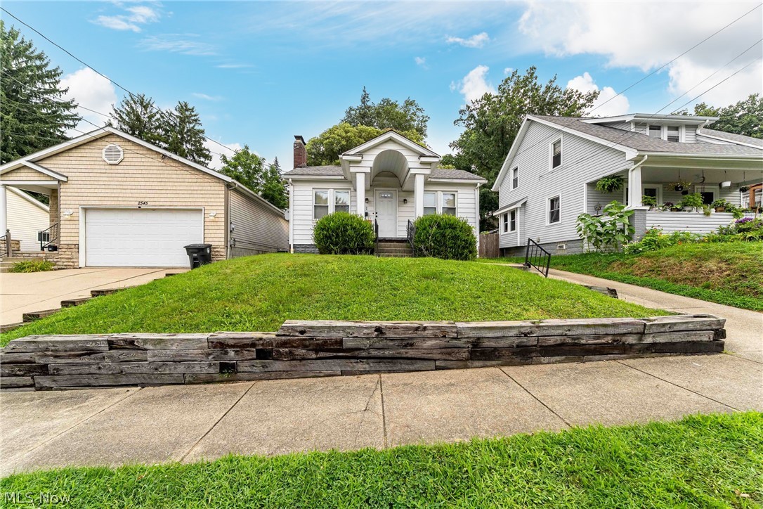 2549 Ogden Avenue Akron OH 44312