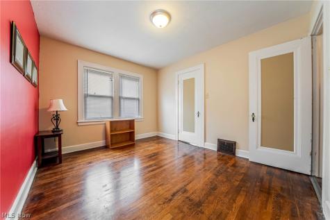 2549 Ogden Avenue Akron OH 44312