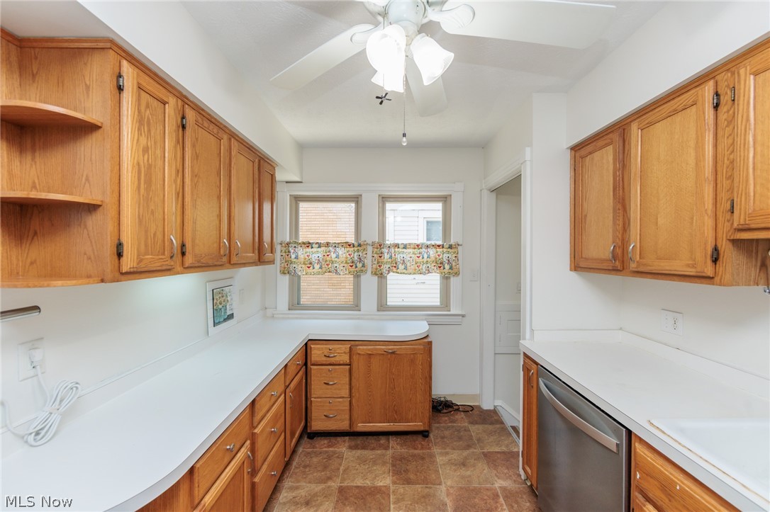 3675 W 165th Street Cleveland OH 44111