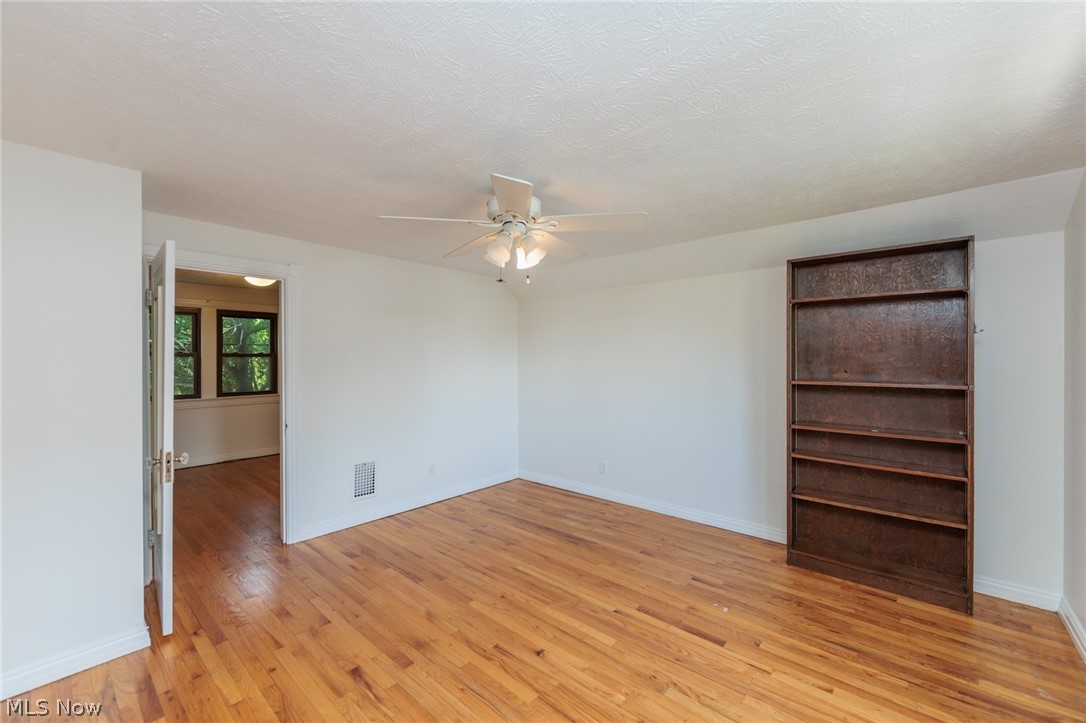 3675 W 165th Street Cleveland OH 44111