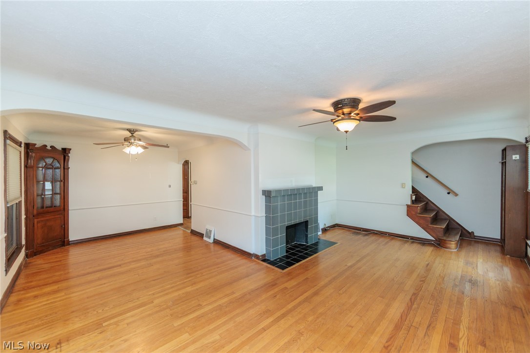 3675 W 165th Street Cleveland OH 44111