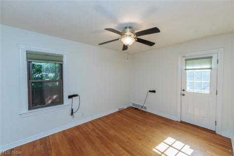3675 W 165th Street Cleveland OH 44111