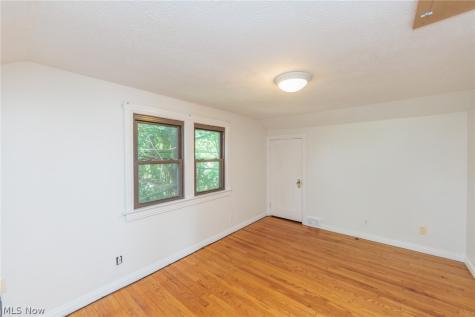 3675 W 165th Street Cleveland OH 44111