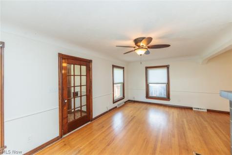 3675 W 165th Street Cleveland OH 44111