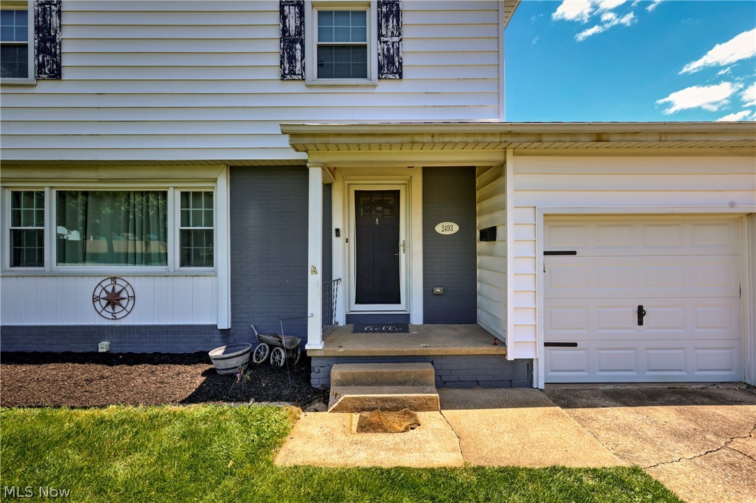 2493 Birchwood Drive Austintown OH 44515