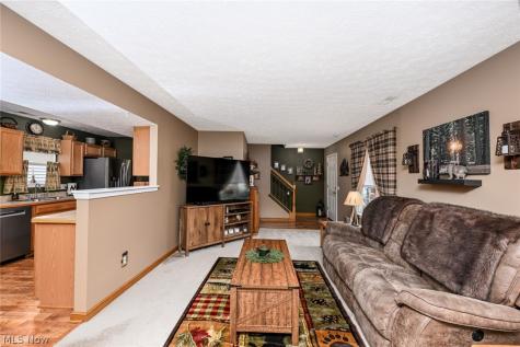 3126 Shelton Court Akron OH 44312
