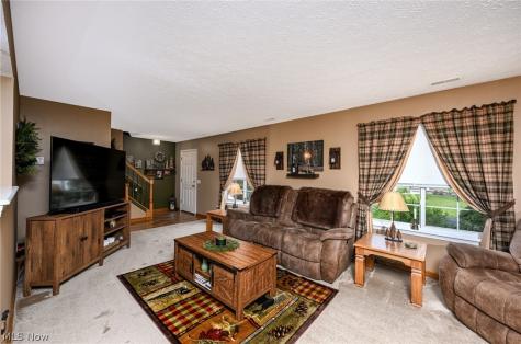 3126 Shelton Court Akron OH 44312