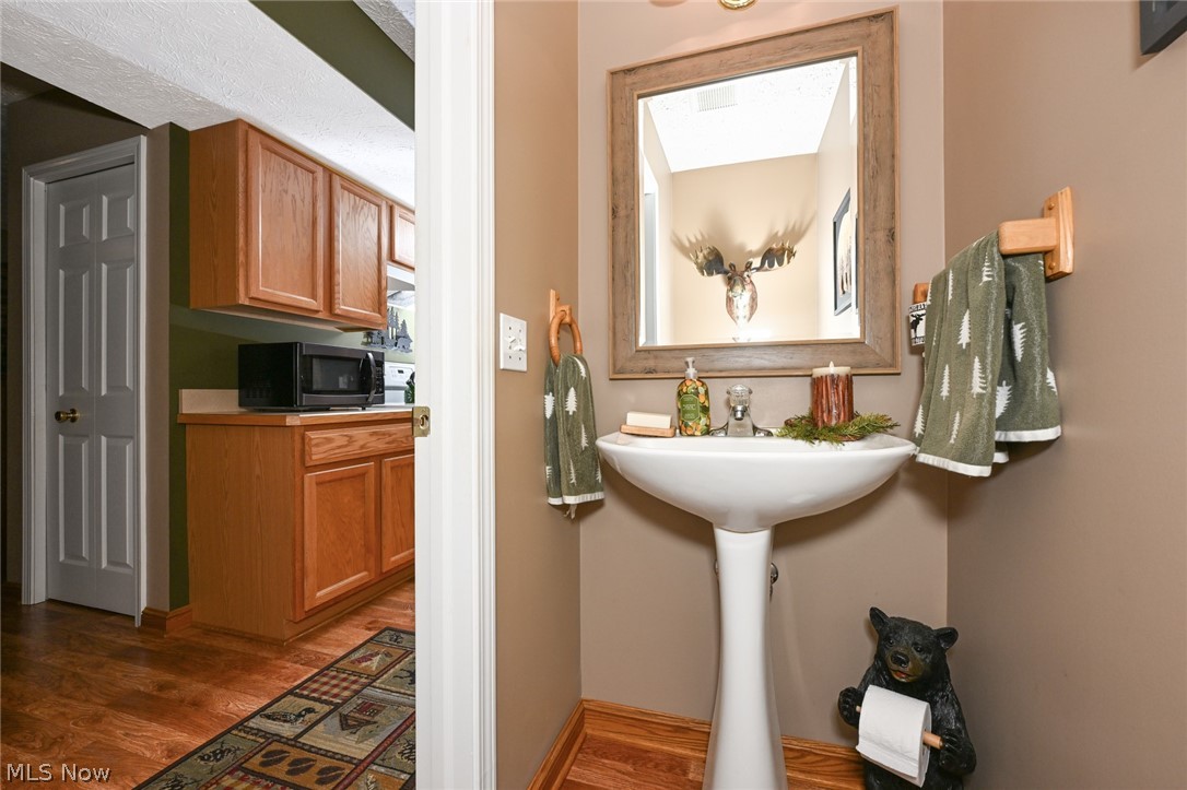 3126 Shelton Court Akron OH 44312