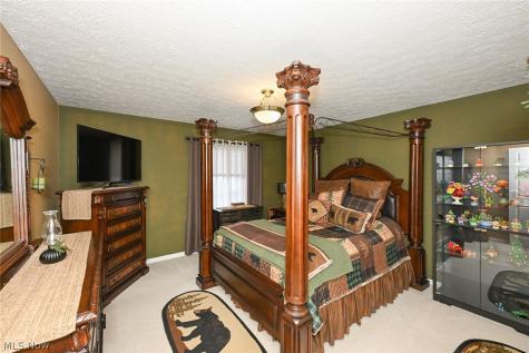 3126 Shelton Court Akron OH 44312