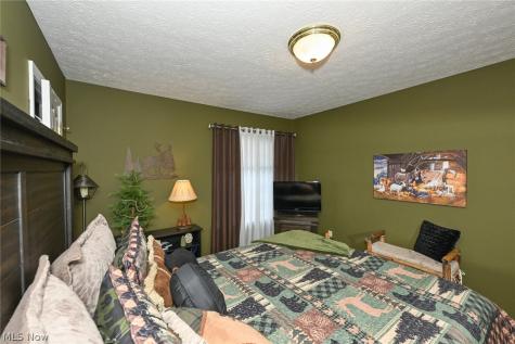 3126 Shelton Court Akron OH 44312