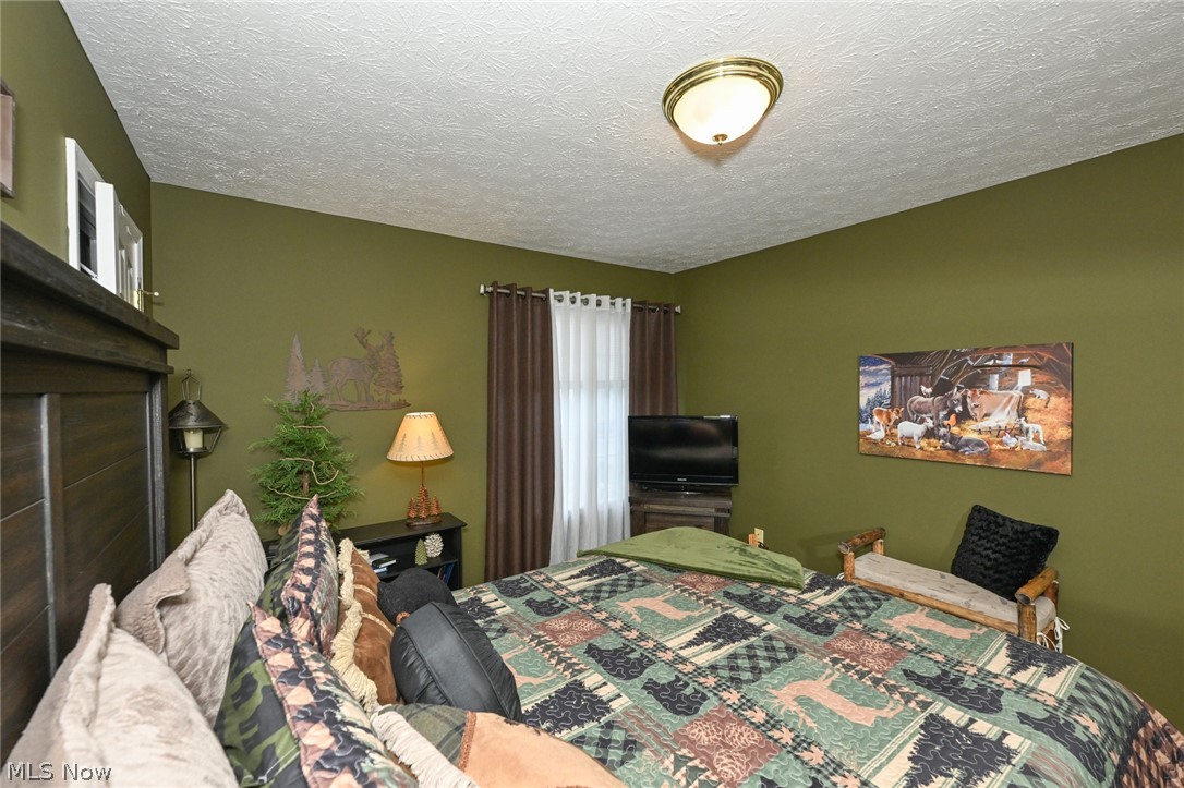 3126 Shelton Court Akron OH 44312