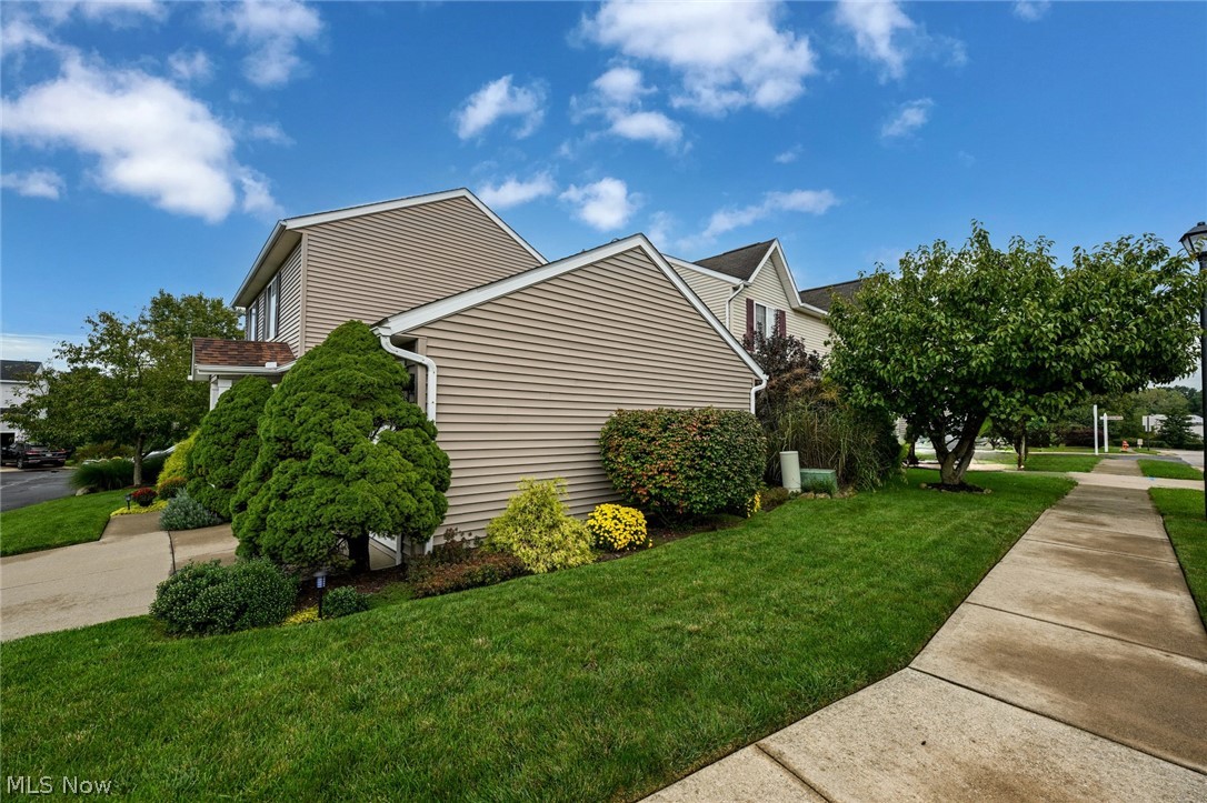 3126 Shelton Court Akron OH 44312