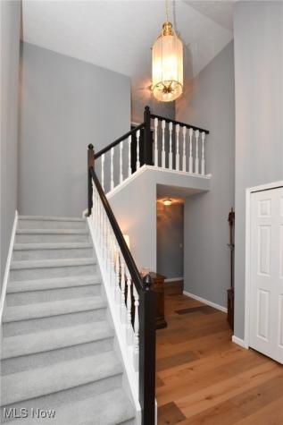 6701 Bretton Ridge Drive North Olmsted OH 44070