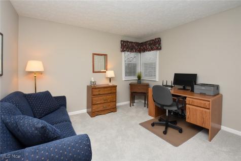 6701 Bretton Ridge Drive North Olmsted OH 44070