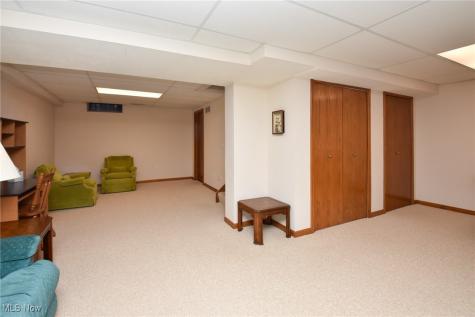 6701 Bretton Ridge Drive North Olmsted OH 44070