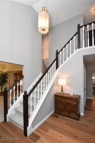 6701 Bretton Ridge Drive North Olmsted OH 44070