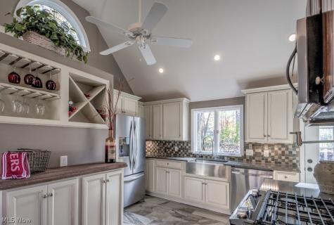2858 Lakeland Parkway Silver Lake OH 44224