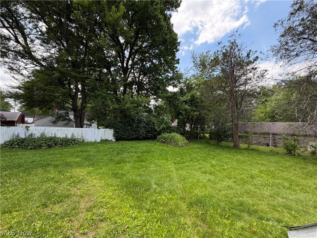 85 Homestead Drive Boardman OH 44512