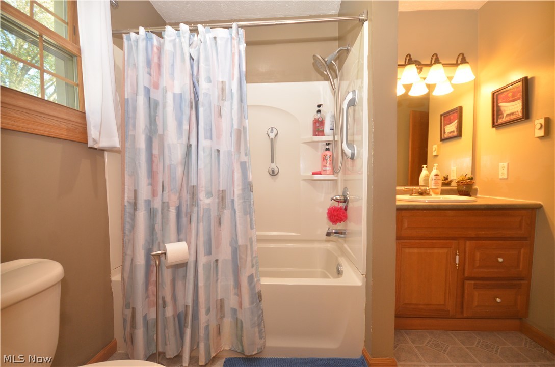 3805 Lake Vista Road Akron OH 44319
