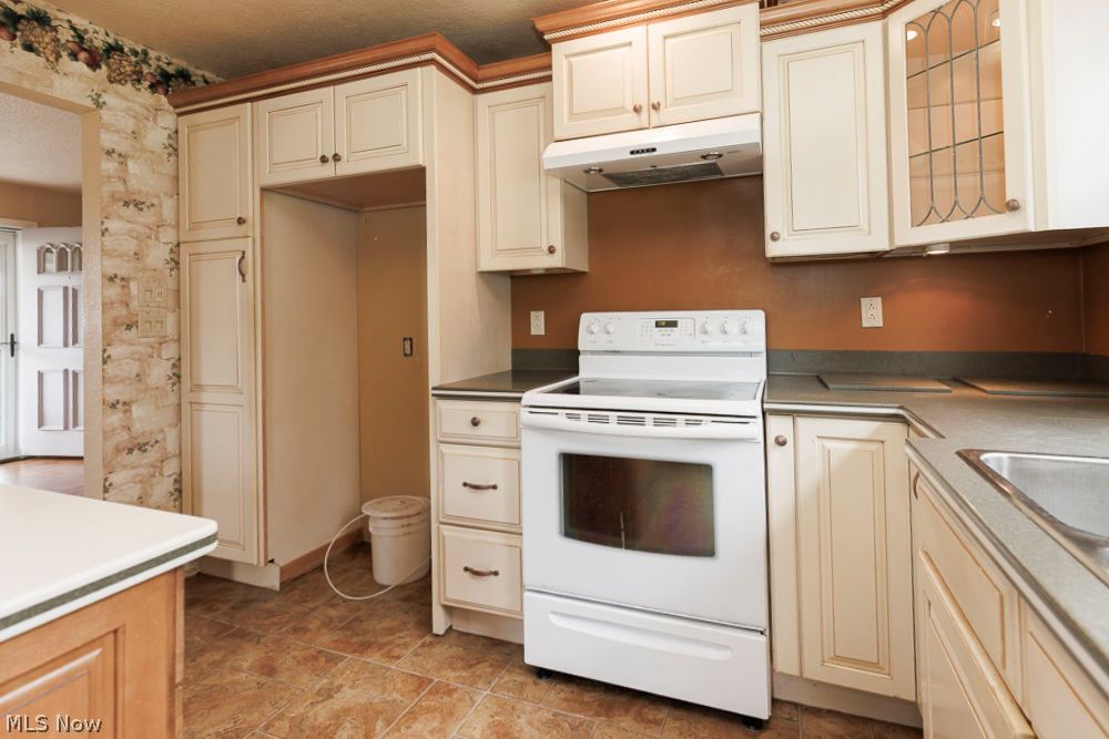 150 Railroad Street Lagrange OH 44050