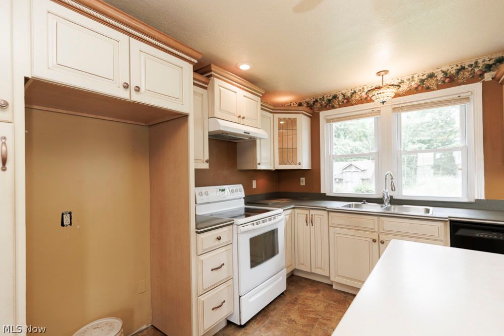 150 Railroad Street Lagrange OH 44050