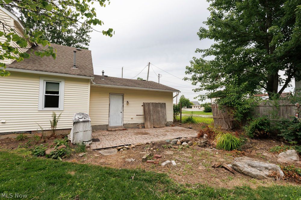 150 Railroad Street Lagrange OH 44050
