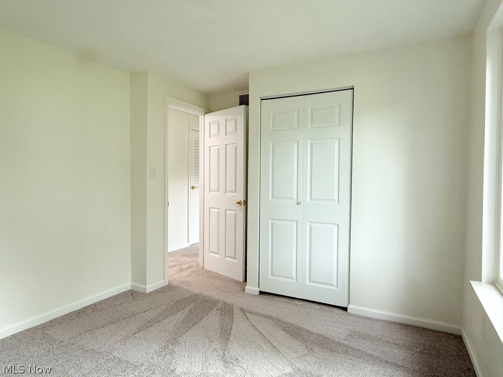 2625 Elm Drive Girard OH 44420