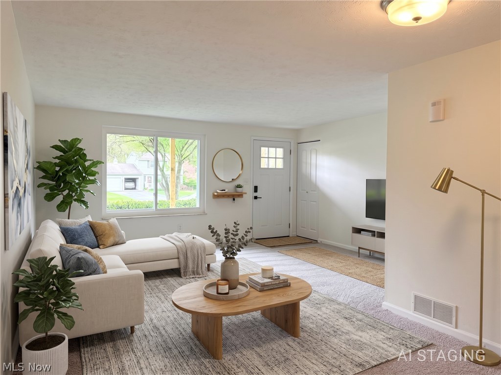 2625 Elm Drive Girard OH 44420