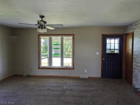 13096 Smith Road Wellington OH 44090