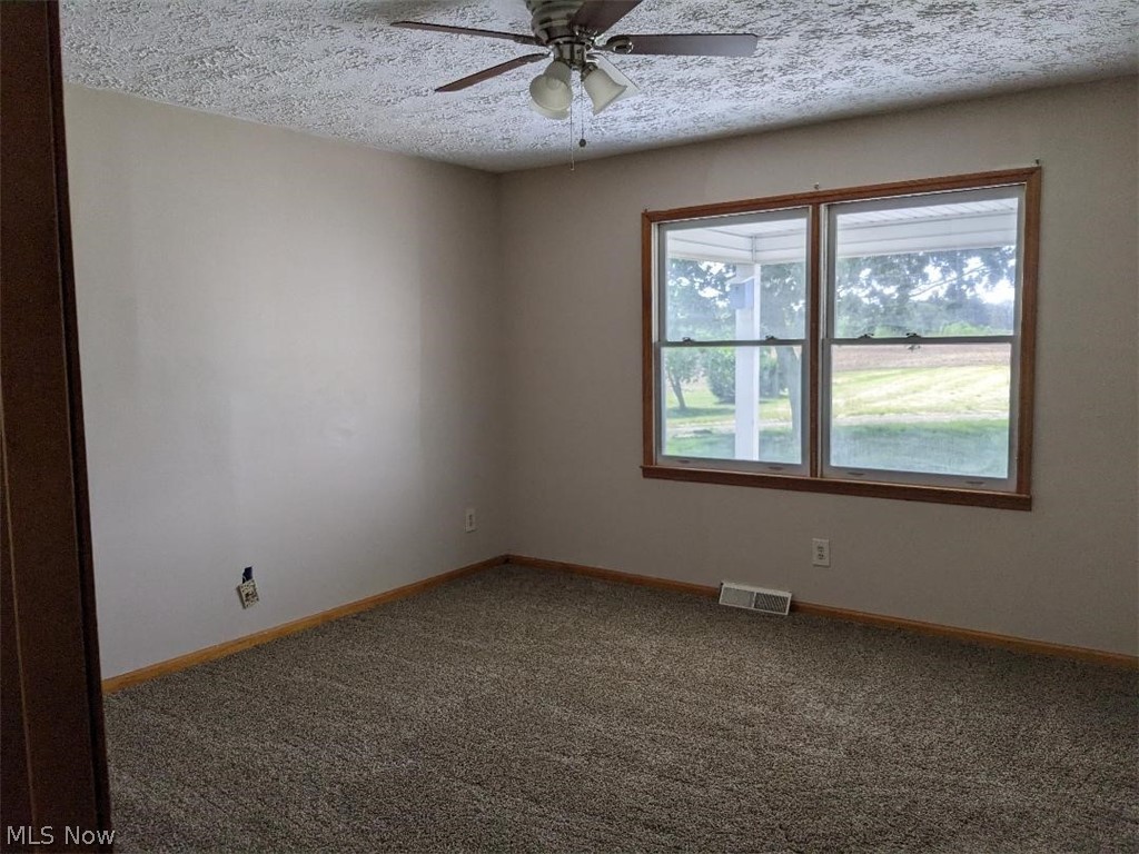 13096 Smith Road Wellington OH 44090