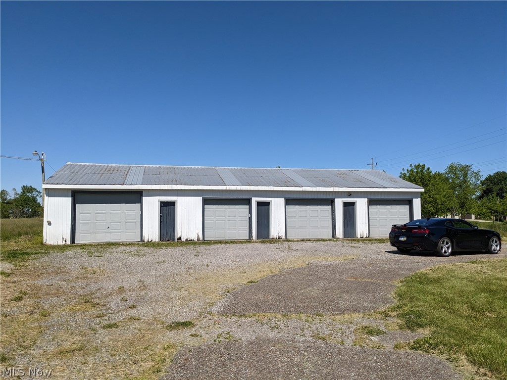 13096 Smith Road Wellington OH 44090