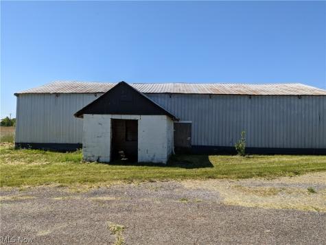 13096 Smith Road Wellington OH 44090